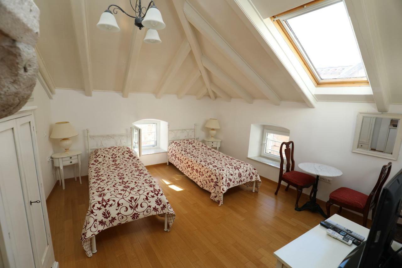 Antunini II Apartment Dubrovnik Bagian luar foto